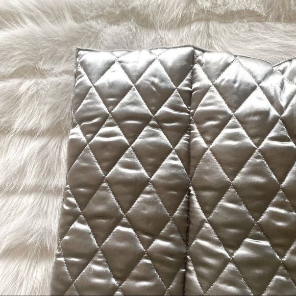 Innies Large Quilted Handbag Shaper Silver - Picture 4 of 7